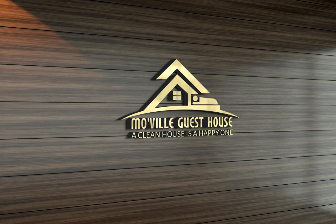 Moh Ville Guest House Maseru Buitenkant foto