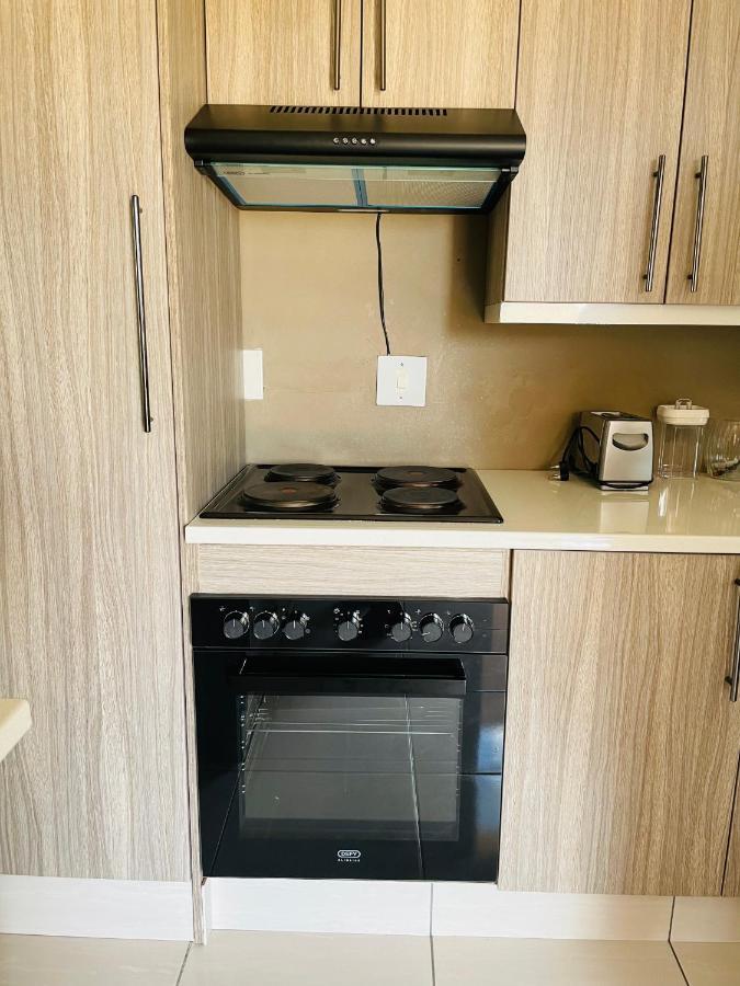 Moh Ville Guest House Maseru Buitenkant foto